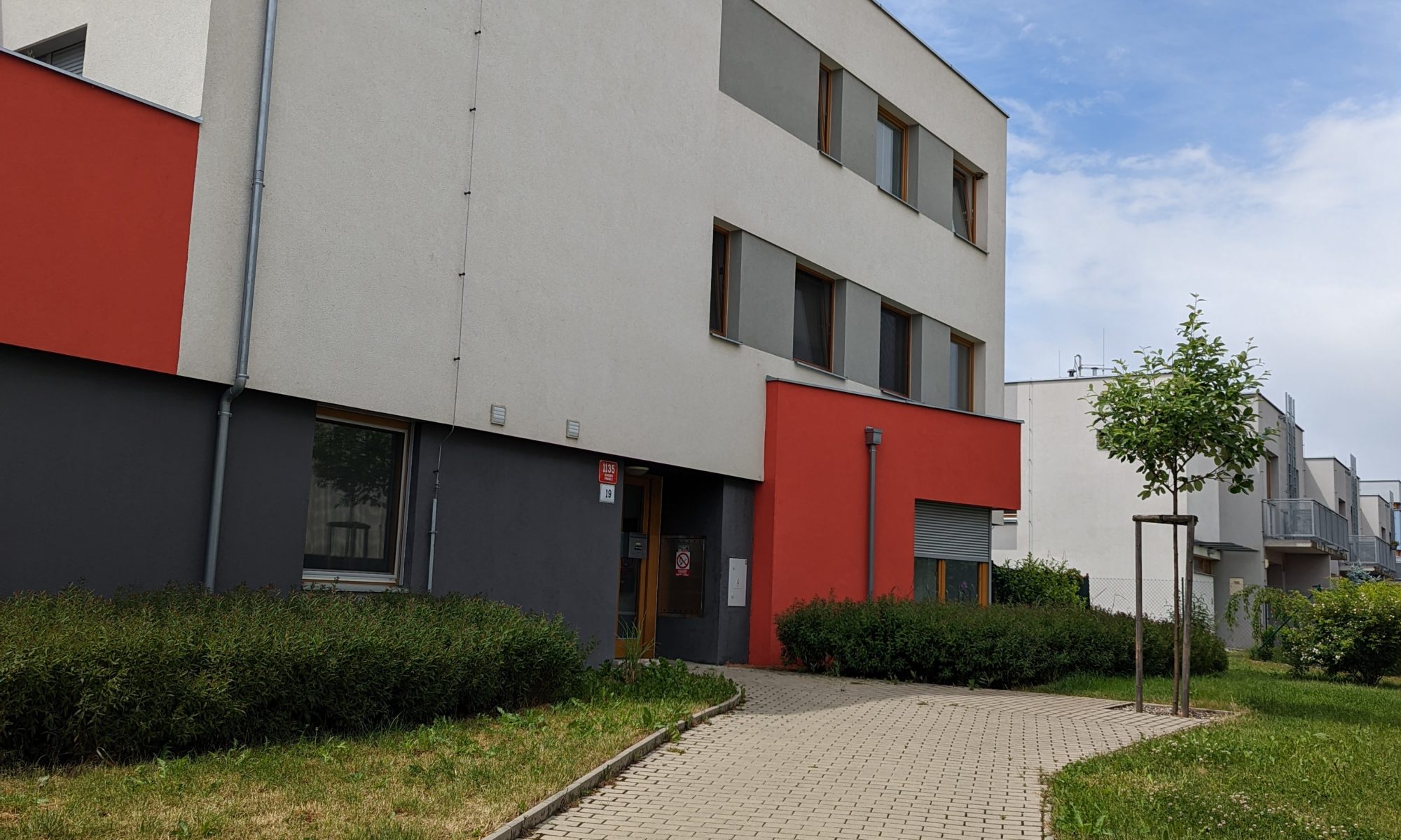 Innsbruckstraße -View